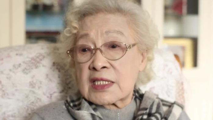 女篮五号为何经久不衰演员秦怡一语道破