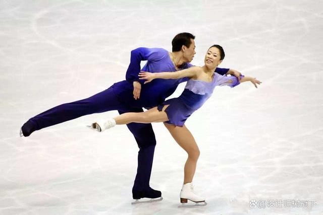 冬奥历史回眸牵手十八年终得冬奥冠军中国花滑组合申雪赵宏博