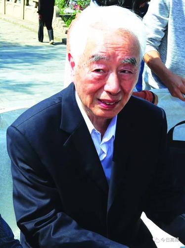 访高邮文化名人朱延庆