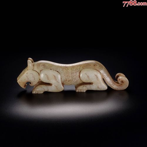 旧藏,高古和田玉雕玉虎摆件2