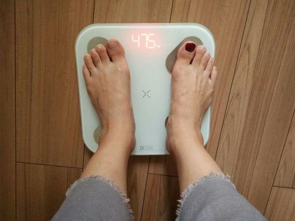 我没有特别胖过,最胖时120斤,162的个人,但对于我的个子这个体重有点