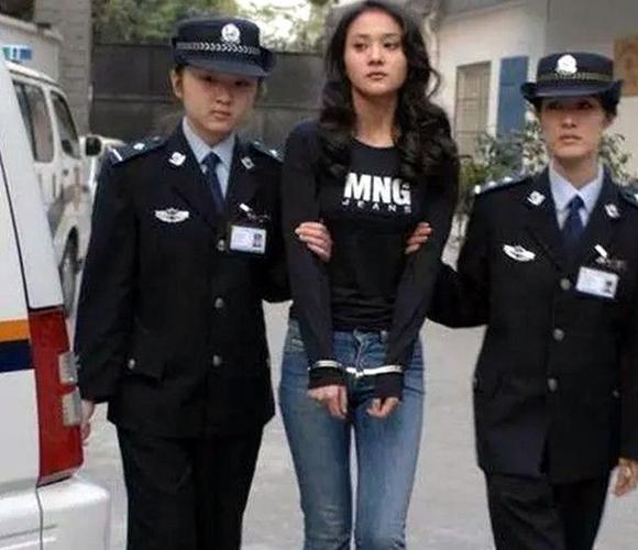 在枪决后,毕丽梅尸体被送往殡仪馆.