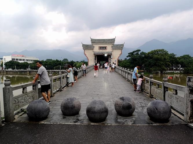 富川瑶族自治县是"中国长寿之乡",古明城是广西保留较为完整的