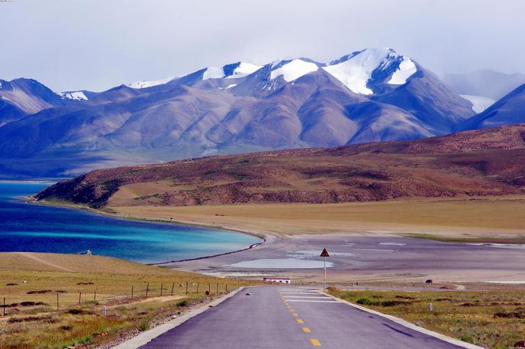 西藏这个边远小镇,被誉为"世界的中心".