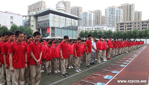 我校七年级新生开展纪念"九一八"活动 - 滕州育才中学