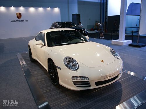 爱卡首页 汽车图片 保时捷 911 2010款carrera 4  2012款911 carrera