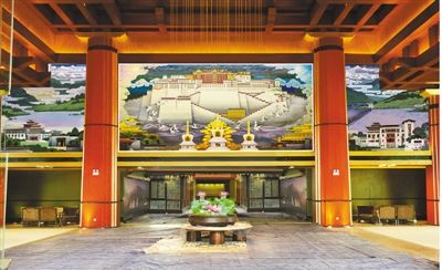 文化 工艺馆 > 正文   ▲《布达拉宫祥云图》 丙烯颜料 规格:1600cm&