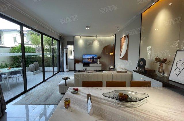 佛山房产网>佛山小区>顺德小区>龙江小区>美的西江府(别墅)>