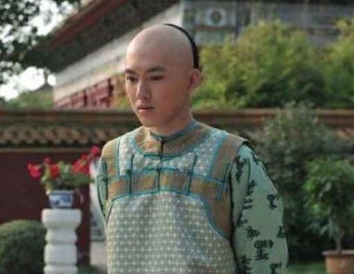 爱新觉罗·弘时极为聪慧,为什么会被杀?