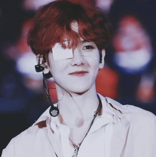 边伯贤有哪些可以当头像的神图?