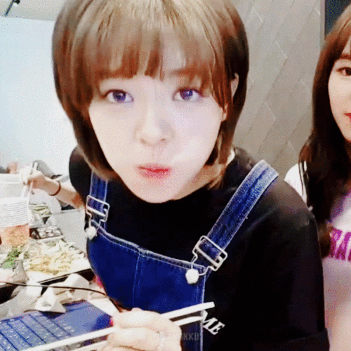 请评价一下twice的定延jeongyeon