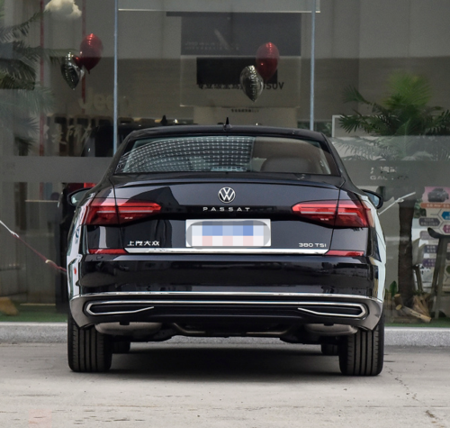 b级车三巨头颜值比拼:迈腾,凯美瑞和上汽大众帕萨特哪个好?