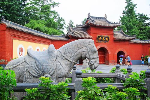酒店可指定】【深度洛阳:观少林武术 白马寺祈福 追溯历史-洛阳