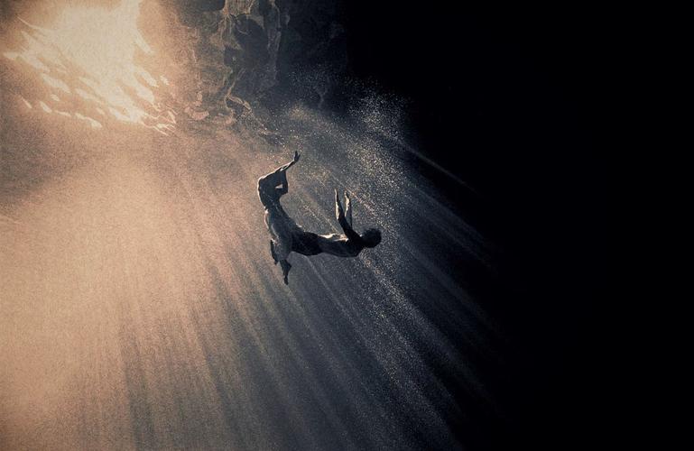 ashesandsnow尘与雪完整版震撼世界15年