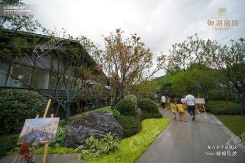 葛洲坝·御湖兰园