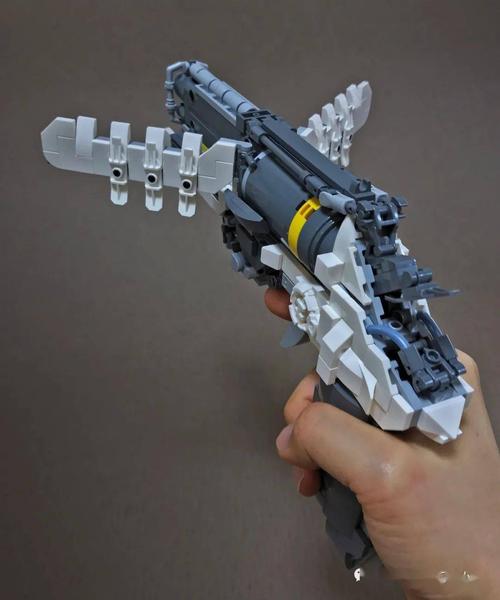 乐高机械手臂和手枪