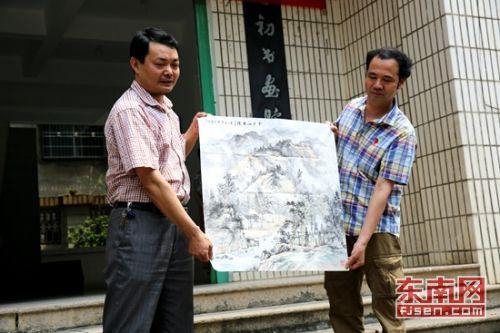 漳州国家级书画家组团向平和周碧初艺术馆捐赠17幅作品