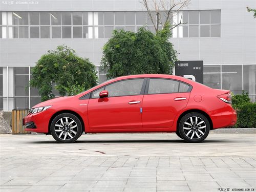 东风本田 思域 2014款 1.8l 自动豪华版