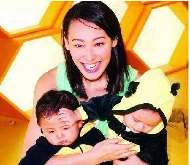 本应嫁入豪门的梁洛施,为何却在生下双胞胎男婴后宣布
