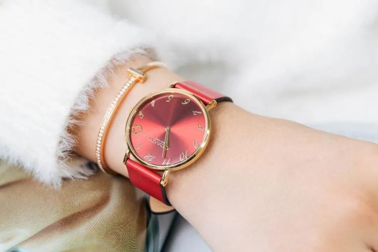 火爆全网的coach手表只要299,轻奢高级,百搭