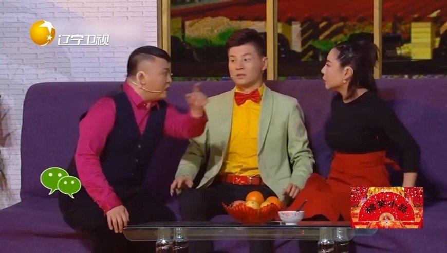 小品《追爱变奏曲》:孙海洋小翠现场秀才艺,逗得台下观众大笑