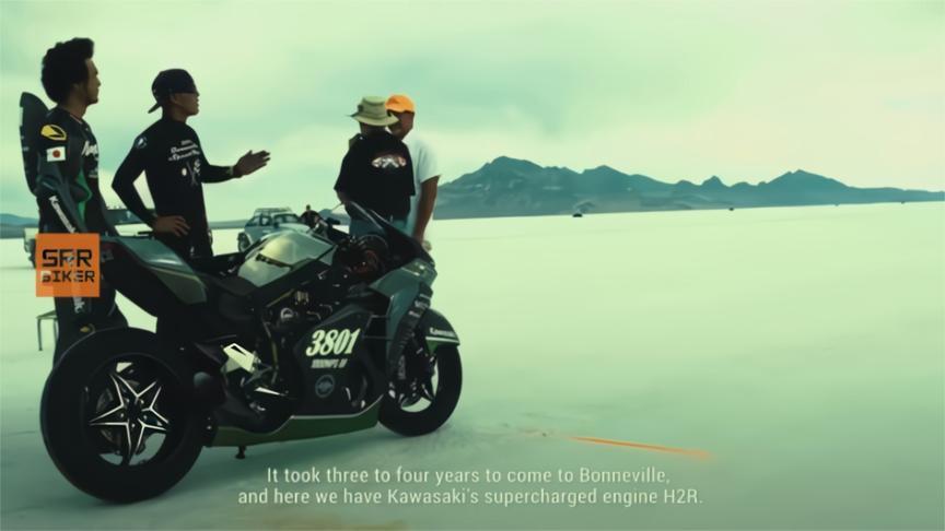 川崎h2r极速追高铁视频