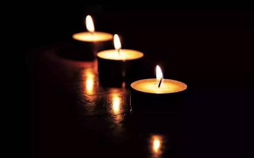 愿你们收到深切的牵挂, 尘世间依然有惦念你们的亲人!