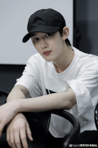 丁程鑫被北电2021级表演系录取!新生开学时间公布,将军训14天