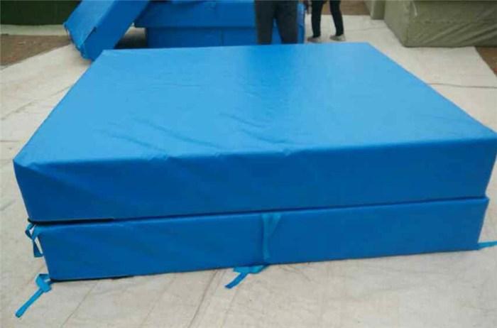 丹东安全防护垫|滑雪场安全防护垫(图)|安全防护垫厚度