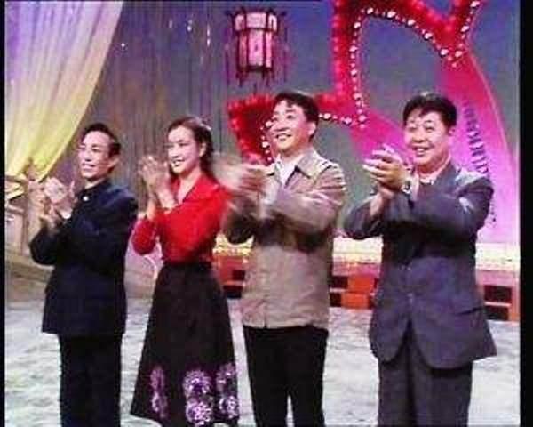 83年春晚唯一的女主持人竟是演员?