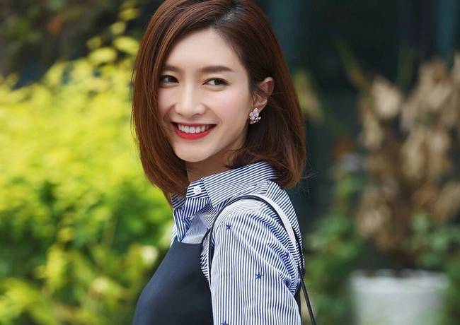 江疏影出道前照片曝光 原来长得像老阿姨 现在却是十足御姐范儿