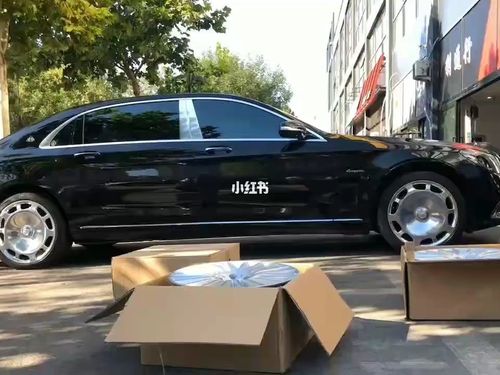 奔驰迈巴赫s680大饼原厂轮毂上车_梅赛德斯-奔驰怎么样_迈巴赫怎么样