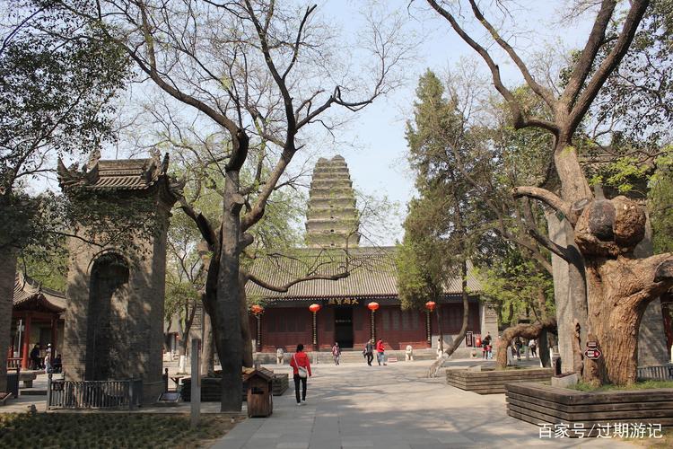 陕西,西安,陕西,西安,被称为"关中八景"之一的小雁塔及其古钟楼——"
