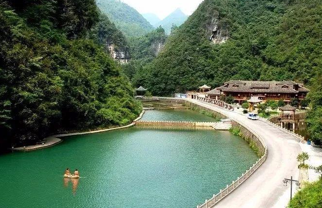 贵州 遵义 绥阳县  绥阳观音岩生态景区是贵州省遵义市绥阳县的一特色