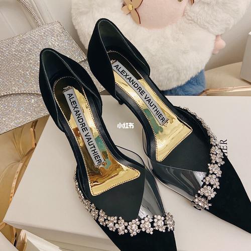 ootd|亚历山大王21新款水钻花环绕高跟鞋_亚历山大王