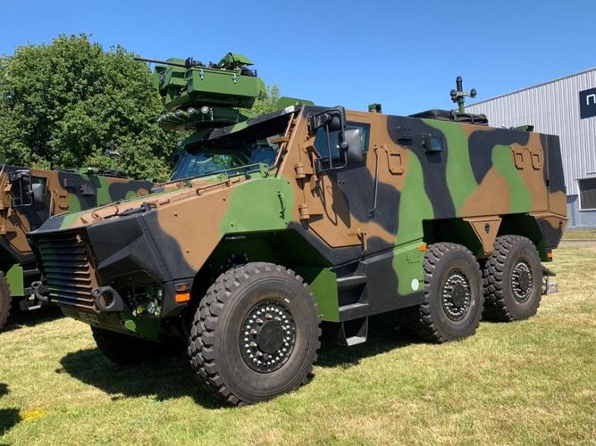 第一辆连续装甲车vbmr griffon:很棒的法国人的希望