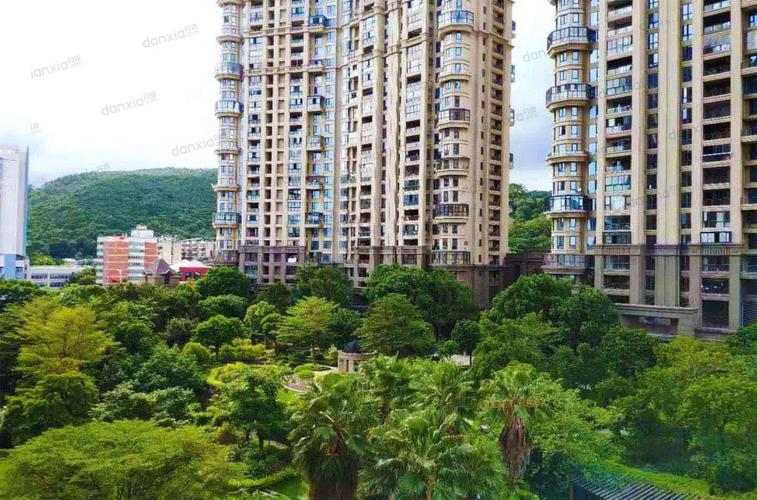  p>半山御景2期位于厦门市思明仙岳社区,由厦门嘉御房地产开发有限