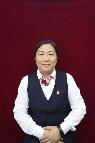 总行""工银成就奖"(个人客户经理)——黄芙