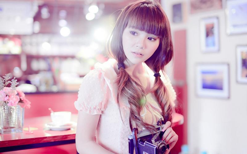 清纯甜美的90后美女梦幻唯美写真桌面壁纸