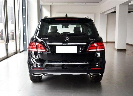 车商资讯 > 正文 奔驰c级与奔驰glc级为一个层次,奔驰e级与奔驰gle是