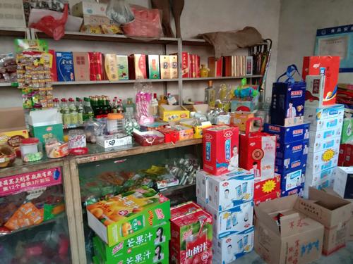 齐陵街道后李村网格员巡查闫德旺小卖部