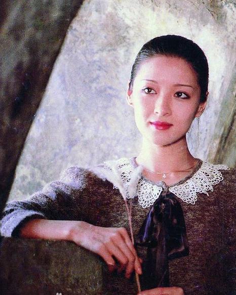 胡因梦