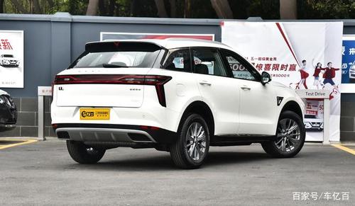 东风启辰 启辰星 2020款 260t 双离合 48v轻混 星享版