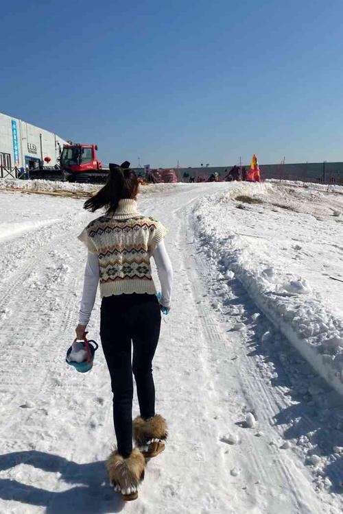 华彬生态园滑雪场