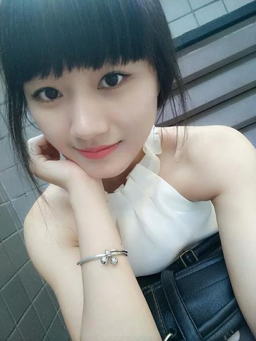 美女生照片套图微商图片手机自拍高清美女生活照真实清纯妹子