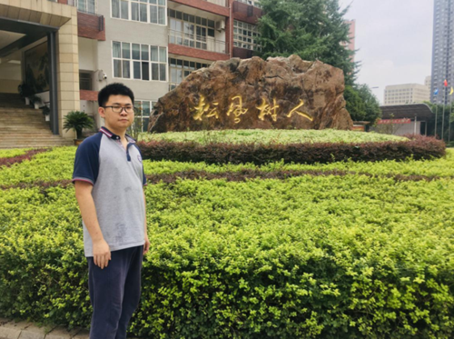 松树桥中学:"双星"耀松中 创新再登峰