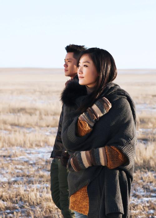  p>凤凰传奇(phoenix legend),中国内地流行乐演唱组合,成立于1998年