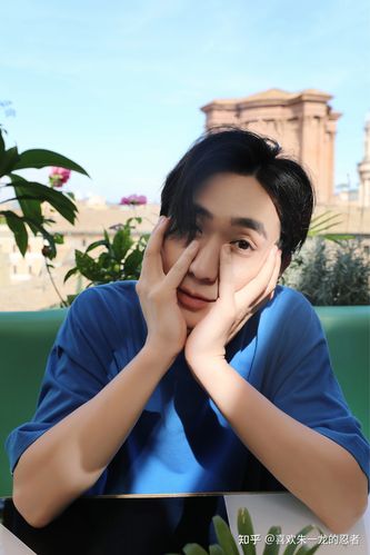 有没有好看的朱一龙照片