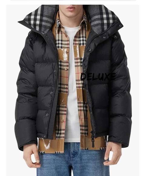 点此购买巴宝莉男女款连帽可拆袖羽绒服十一136024