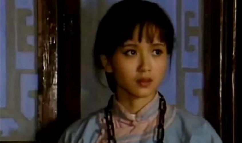 陶慧敏还演过《杨乃武与小白菜》,"小白菜"也是非常光彩夺目的荧屏